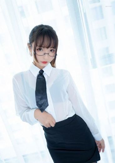 亲爱的老师1中文在线观看_BD天堂在线