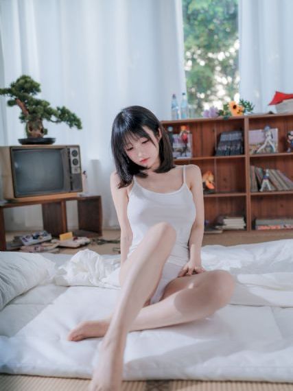 总裁误宠替身甜妻电视剧免费观看_JVID性感写真
