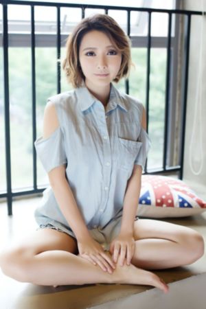与年轻岳母的那些年韩国电影_剧情片电影完整版