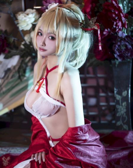 诱人的极品女邻居hd_蓝光完整视频观看