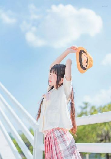 一级黄色免费观看视频_BD韩语高清完整版播放