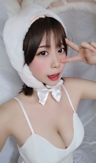 亚洲操你_720最新电影在线观看